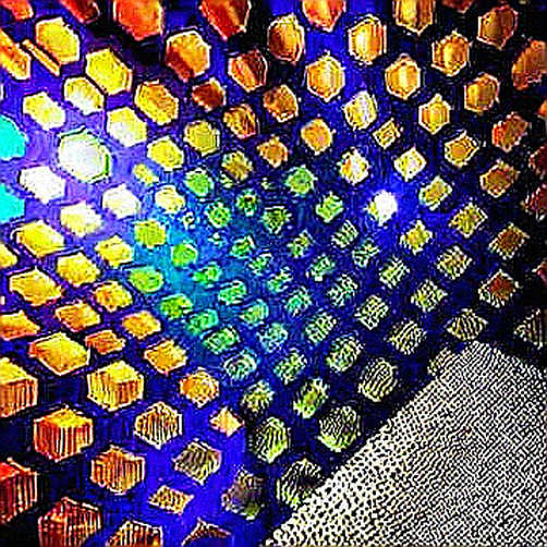 The 950M Illusion: Why Gemini's User Count Masks the Centralization Crisis in AI Infrastructure The 950M Illusion: Why Gemini's User Count Masks the Centralization Crisis in AI Infrastructure